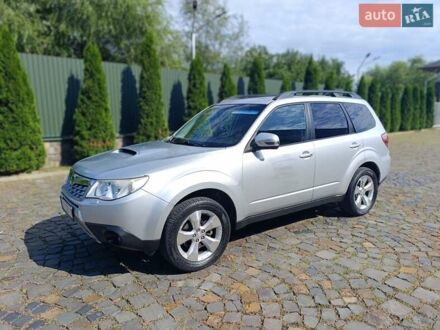 Субару Форестер 2011 в Мукачеве на Automoto.ua Серый Субару Форестер, объемом двигателя 1.99 л и пробегом 235 тыс. км за 8500 $, фото 1 на Automoto.ua