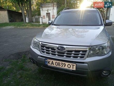 Серый Субару Форестер, объемом двигателя 2.5 л и пробегом 150 тыс. км за 8300 $, фото 1 на Automoto.ua