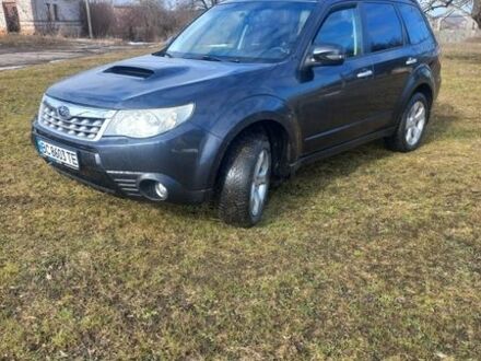 Серый Субару Форестер, объемом двигателя 2 л и пробегом 283 тыс. км за 8000 $, фото 1 на Automoto.ua