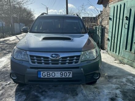 Серый Субару Форестер, объемом двигателя 2 л и пробегом 390 тыс. км за 4910 $, фото 1 на Automoto.ua
