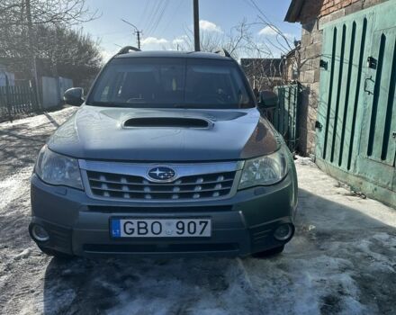Серый Субару Форестер, объемом двигателя 2 л и пробегом 390 тыс. км за 4910 $, фото 1 на Automoto.ua