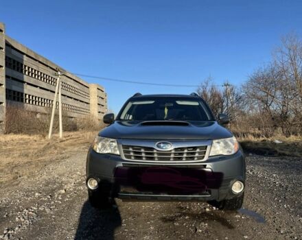 Серый Субару Форестер, объемом двигателя 2 л и пробегом 390 тыс. км за 4500 $, фото 1 на Automoto.ua