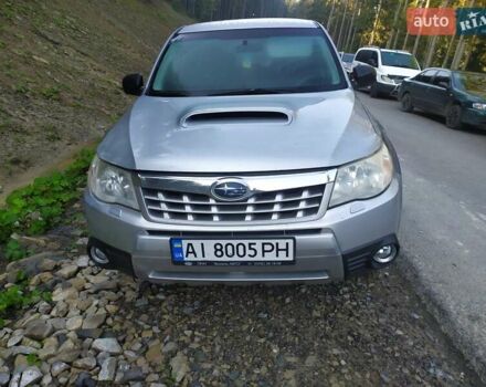 Серый Субару Форестер, объемом двигателя 2 л и пробегом 155 тыс. км за 8100 $, фото 1 на Automoto.ua