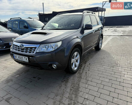 Серый Субару Форестер, объемом двигателя 1.99 л и пробегом 158 тыс. км за 9750 $, фото 1 на Automoto.ua