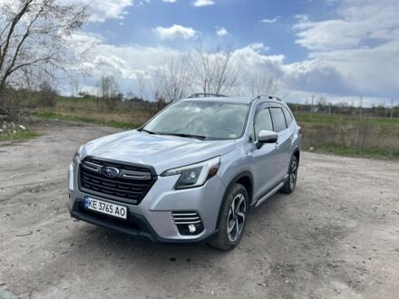 Субару Форестер 2023 в Каменское - Днепродзержинск на Automoto.ua Серый Субару Форестер, объемом двигателя 2 л и пробегом 15 тыс. км за 24500 $, фото 1 на Automoto.ua