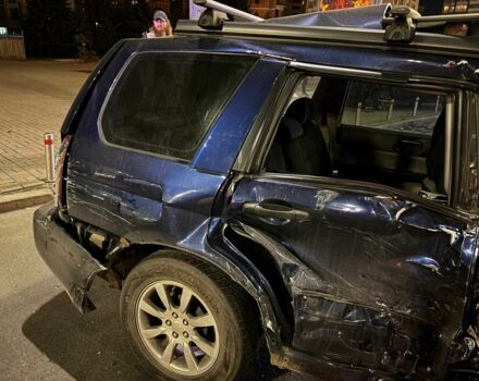 Синій Субару Forester, об'ємом двигуна 2 л та пробігом 187 тис. км за 3000 $, фото 1 на Automoto.ua