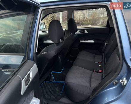 Синий Субару Форестер, объемом двигателя 2 л и пробегом 220 тыс. км за 7200 $, фото 24 на Automoto.ua