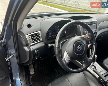 Синий Субару Форестер, объемом двигателя 2.46 л и пробегом 157 тыс. км за 9000 $, фото 14 на Automoto.ua