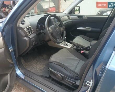 Синій Субару Forester, об'ємом двигуна 1.99 л та пробігом 205 тис. км за 6800 $, фото 2 на Automoto.ua