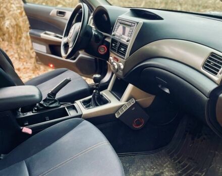 Синій Субару Forester, об'ємом двигуна 2 л та пробігом 300 тис. км за 5150 $, фото 5 на Automoto.ua
