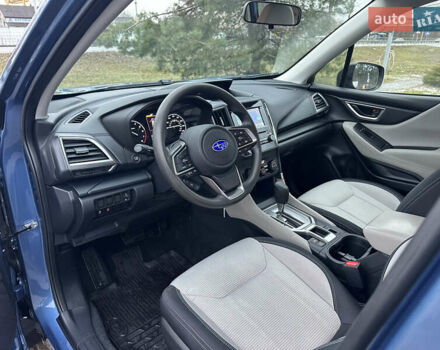 Синий Субару Форестер, объемом двигателя 2.5 л и пробегом 63 тыс. км за 15000 $, фото 19 на Automoto.ua