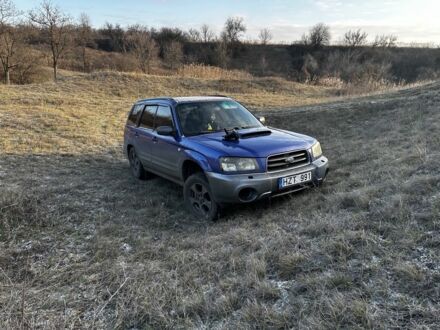 Синій Субару Forester, об'ємом двигуна 2 л та пробігом 317 тис. км за 2739 $, фото 1 на Automoto.ua
