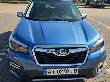 Синій Субару Forester, об'ємом двигуна 2.5 л та пробігом 102 тис. км за 24500 $, фото 1 на Automoto.ua