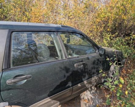 Зелений Субару Forester, об'ємом двигуна 2 л та пробігом 369 тис. км за 2600 $, фото 2 на Automoto.ua