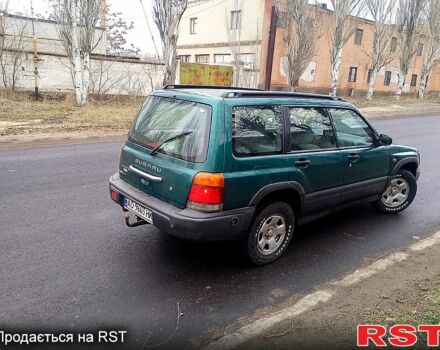 Зелений Субару Forester, об'ємом двигуна 2 л та пробігом 300 тис. км за 4450 $, фото 2 на Automoto.ua