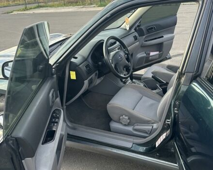 Зеленый Субару Форестер, объемом двигателя 2 л и пробегом 325 тыс. км за 4600 $, фото 2 на Automoto.ua