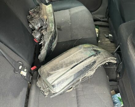 Субару Форестер 2006 в Фастове на Automoto.ua Зеленый Субару Форестер, объемом двигателя 2 л и пробегом 250 тыс. км за 1400 $, фото 7 на Automoto.ua