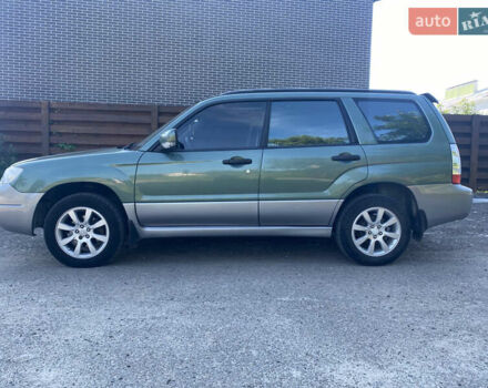 Зелений Субару Forester, об'ємом двигуна 1.99 л та пробігом 214 тис. км за 6400 $, фото 2 на Automoto.ua