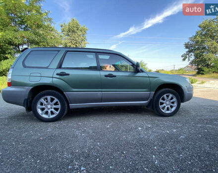 Зелений Субару Forester, об'ємом двигуна 1.99 л та пробігом 214 тис. км за 6400 $, фото 6 на Automoto.ua