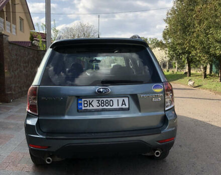 Зелений Субару Forester, об'ємом двигуна 2 л та пробігом 300 тис. км за 8900 $, фото 3 на Automoto.ua