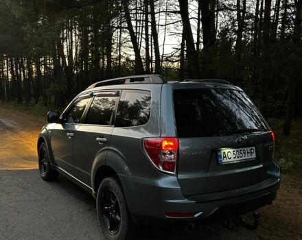 Зеленый Субару Форестер, объемом двигателя 2 л и пробегом 270 тыс. км за 10000 $, фото 3 на Automoto.ua