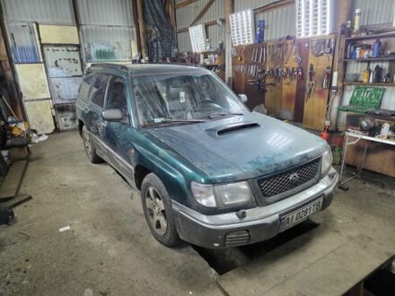 Зеленый Субару Форестер, объемом двигателя 2 л и пробегом 290 тыс. км за 3500 $, фото 1 на Automoto.ua