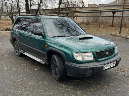 Субару Форестер 1999 в Межевой на Automoto.ua Зеленый Субару Форестер, объемом двигателя 2 л и пробегом 310 тыс. км за 4150 $, фото 1 на Automoto.ua
