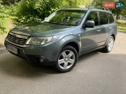 Субару Forester 2008 у Києві на Automoto.ua Зелений Субару Forester, об'ємом двигуна 2.46 л та пробігом 192 тис. км за 9900 $, фото 1 на Automoto.ua