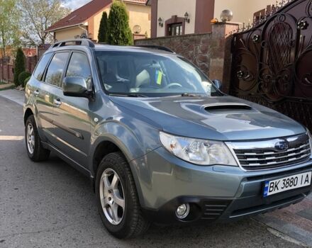 Зелений Субару Forester, об'ємом двигуна 2 л та пробігом 300 тис. км за 8900 $, фото 1 на Automoto.ua