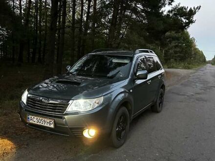 Зеленый Субару Форестер, объемом двигателя 2 л и пробегом 270 тыс. км за 8500 $, фото 1 на Automoto.ua