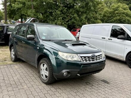 Субару Форестер 2011 в Киеве на Automoto.ua Зеленый Субару Форестер, объемом двигателя 2 л и пробегом 280 тыс. км за 3900 $, фото 1 на Automoto.ua