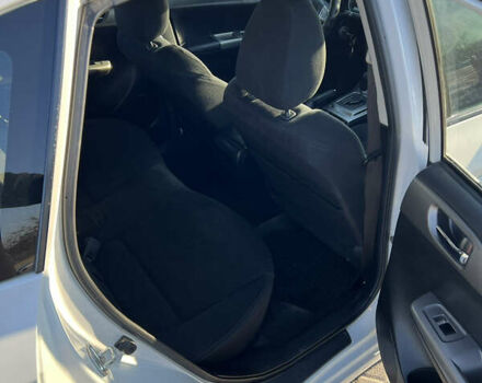 Белый Субару Импреза, объемом двигателя 1.5 л и пробегом 130 тыс. км за 6530 $, фото 10 на Automoto.ua