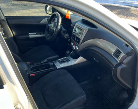 Белый Субару Импреза, объемом двигателя 1.5 л и пробегом 130 тыс. км за 6530 $, фото 9 на Automoto.ua