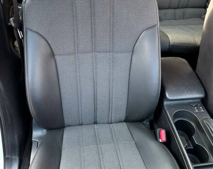 Білий Субару Імпреза, об'ємом двигуна 2 л та пробігом 235 тис. км за 6000 $, фото 6 на Automoto.ua