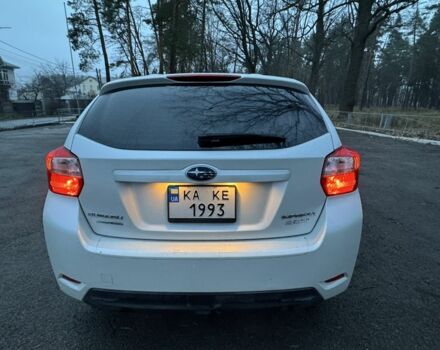 Белый Субару Импреза, объемом двигателя 2 л и пробегом 110 тыс. км за 7499 $, фото 5 на Automoto.ua