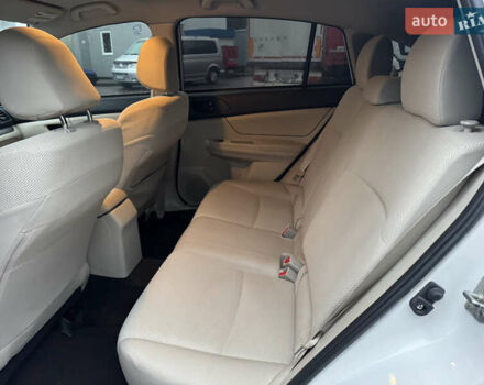 Белый Субару Импреза, объемом двигателя 2 л и пробегом 165 тыс. км за 7499 $, фото 23 на Automoto.ua