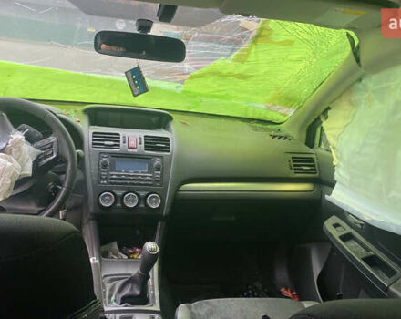 Белый Субару Импреза, объемом двигателя 1.6 л и пробегом 105 тыс. км за 1050 $, фото 3 на Automoto.ua