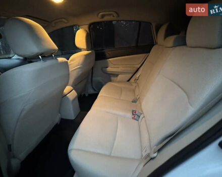 Белый Субару Импреза, объемом двигателя 2 л и пробегом 165 тыс. км за 7499 $, фото 13 на Automoto.ua