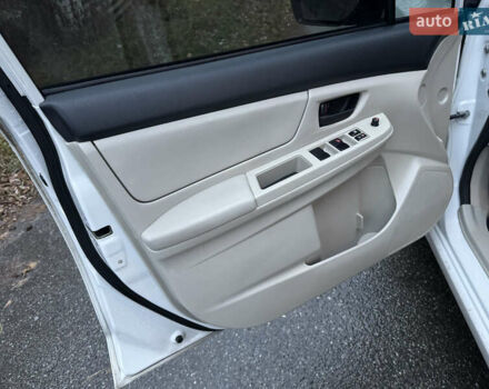 Белый Субару Импреза, объемом двигателя 2 л и пробегом 165 тыс. км за 7499 $, фото 18 на Automoto.ua