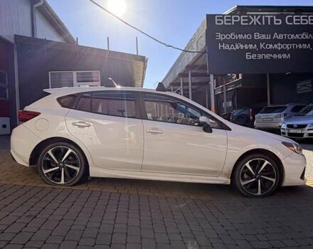 Белый Субару Импреза, объемом двигателя 2 л и пробегом 84 тыс. км за 12500 $, фото 7 на Automoto.ua