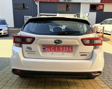 Белый Субару Импреза, объемом двигателя 2 л и пробегом 84 тыс. км за 12500 $, фото 4 на Automoto.ua