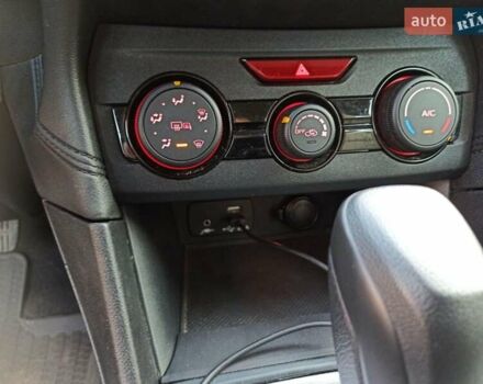 Белый Субару Импреза, объемом двигателя 2 л и пробегом 58 тыс. км за 13100 $, фото 18 на Automoto.ua