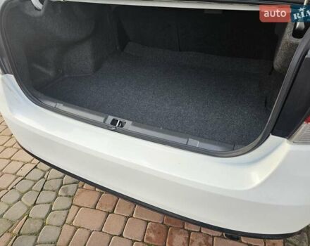 Белый Субару Импреза, объемом двигателя 2 л и пробегом 56 тыс. км за 13800 $, фото 30 на Automoto.ua