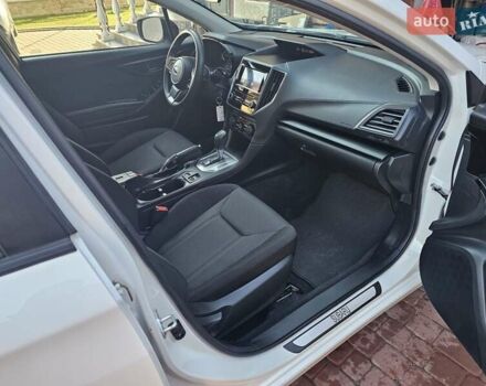 Белый Субару Импреза, объемом двигателя 2 л и пробегом 56 тыс. км за 13800 $, фото 24 на Automoto.ua