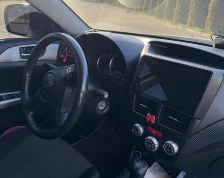 Білий Субару Імпреза, об'ємом двигуна 2 л та пробігом 307 тис. км за 6250 $, фото 4 на Automoto.ua