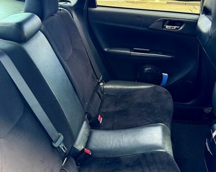 Белый Субару Импреза, объемом двигателя 2.5 л и пробегом 142 тыс. км за 16000 $, фото 12 на Automoto.ua