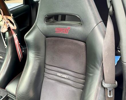 Белый Субару Импреза, объемом двигателя 2.5 л и пробегом 142 тыс. км за 16000 $, фото 6 на Automoto.ua