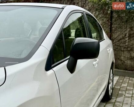 Белый Субару Импреза, объемом двигателя 2 л и пробегом 157 тыс. км за 7700 $, фото 7 на Automoto.ua