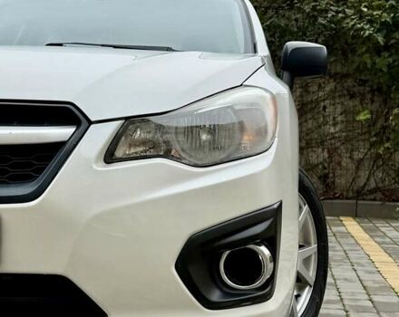 Белый Субару Импреза, объемом двигателя 2 л и пробегом 157 тыс. км за 7700 $, фото 6 на Automoto.ua