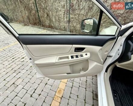 Белый Субару Импреза, объемом двигателя 2 л и пробегом 157 тыс. км за 7700 $, фото 51 на Automoto.ua